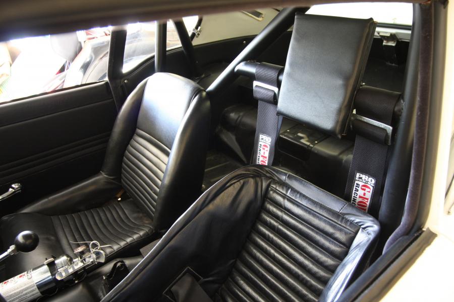 Интерьер Triumph GT6 SCCA Race Car (Mk II) 1969 года  (фото 3 из 16)